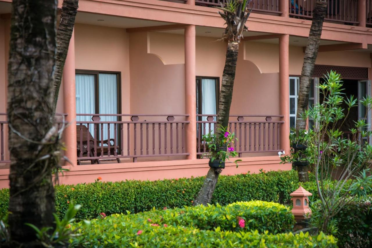 Lanta Casuarina Beach Resort - Sha Plus Ко-Ланта Екстер'єр фото