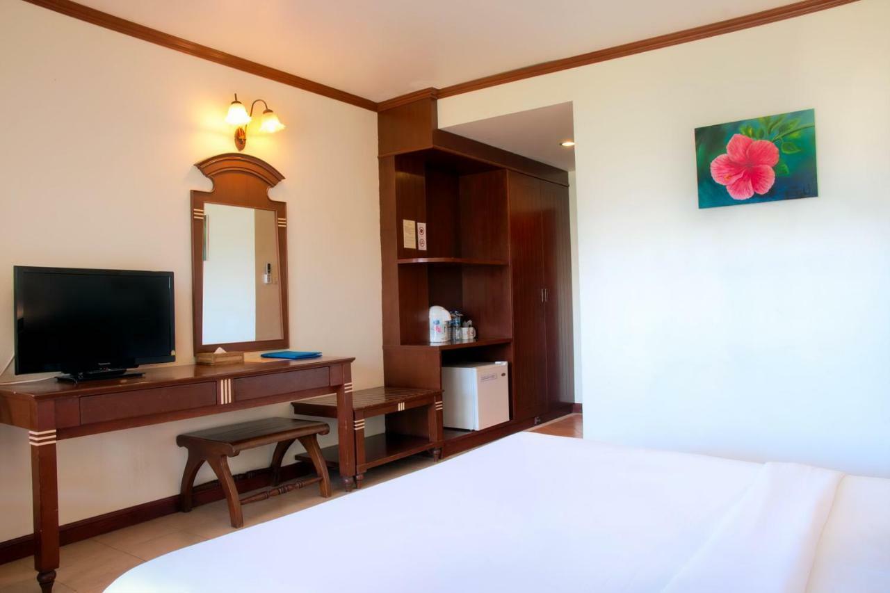 Lanta Casuarina Beach Resort - Sha Plus Ко-Ланта Екстер'єр фото